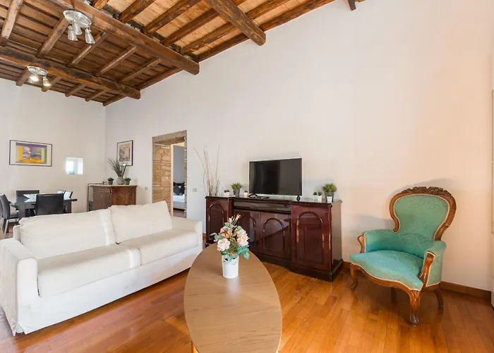 Piacentino Homes Piazza Navona Teatro Pace 5 E 6 *