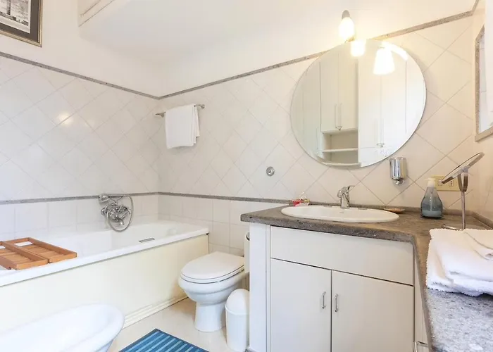 Piacentino Homes Piazza Navona Teatro Pace 5 E 6 * Rzym